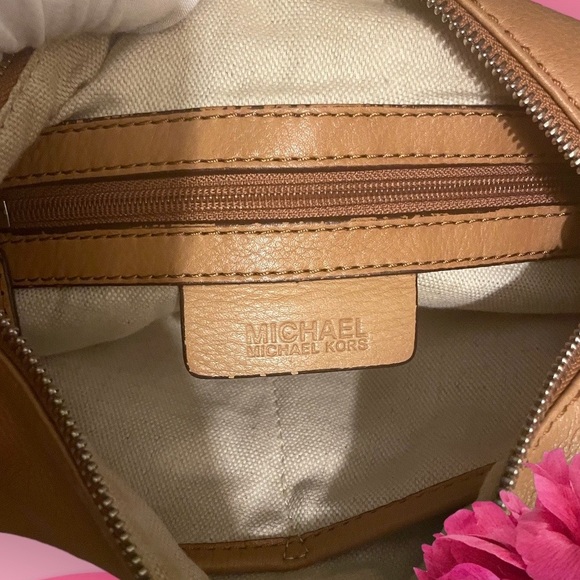 🔥 EXOTIC 🐪 Michael Kors Camel Leather Hobo - Picture 9 of 10